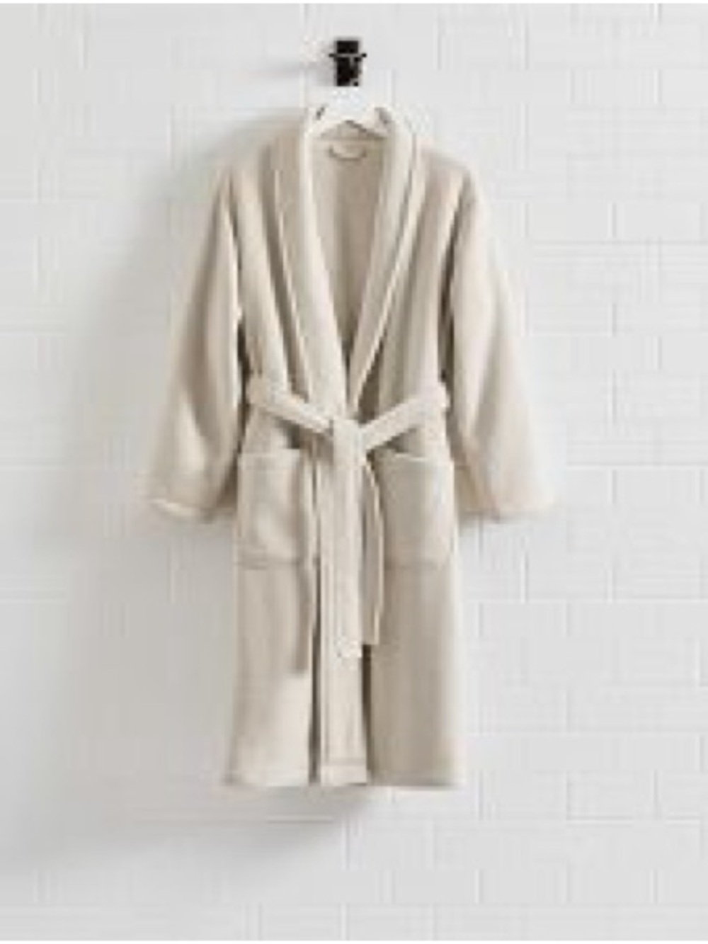 Pottery Barn Cream Plush Shawl Collar Robe - Picture 4 of 5